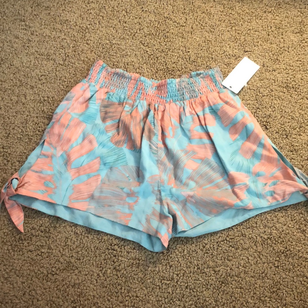 L Space Shorts